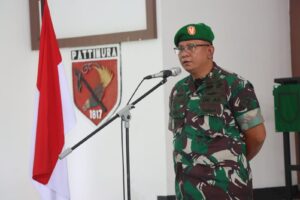 Dandim Pimpin Korps Raport Kenaikan Pangkat Personil Perwira, Bintara dan Tamtama Kodim 1508/Tobelo