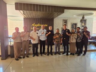 Percepat Eksport Produk Unggulan, Bupati Halut, Piet Hein Babua, Koordinasi Dengan Sejumlah Unsur Terkait