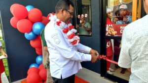 Buka Grand Opening KFC Tobelo, Ini Arahan Wakil Bupati Halut, Kasman Hi Ahmad