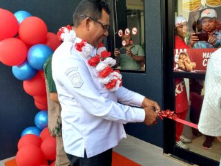 Buka Grand Opening KFC Tobelo, Ini Arahan Wakil Bupati Halut, Kasman Hi Ahmad