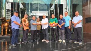 Bupati Halut Pastikan Pesawat Rute Kao Manado Akan Beroperasi di awal Desember 2025.
