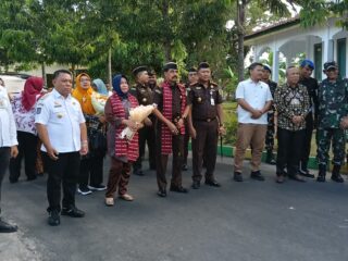 Bupati Halut, Piet Hein Babua, Sambut Kajati Maluku Utara di Kejari Halmahera Utara